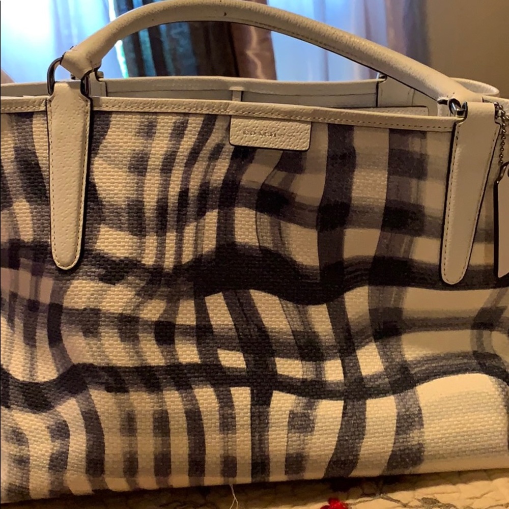 🎈SALE!! Coach Blue/White Print Bag🎈